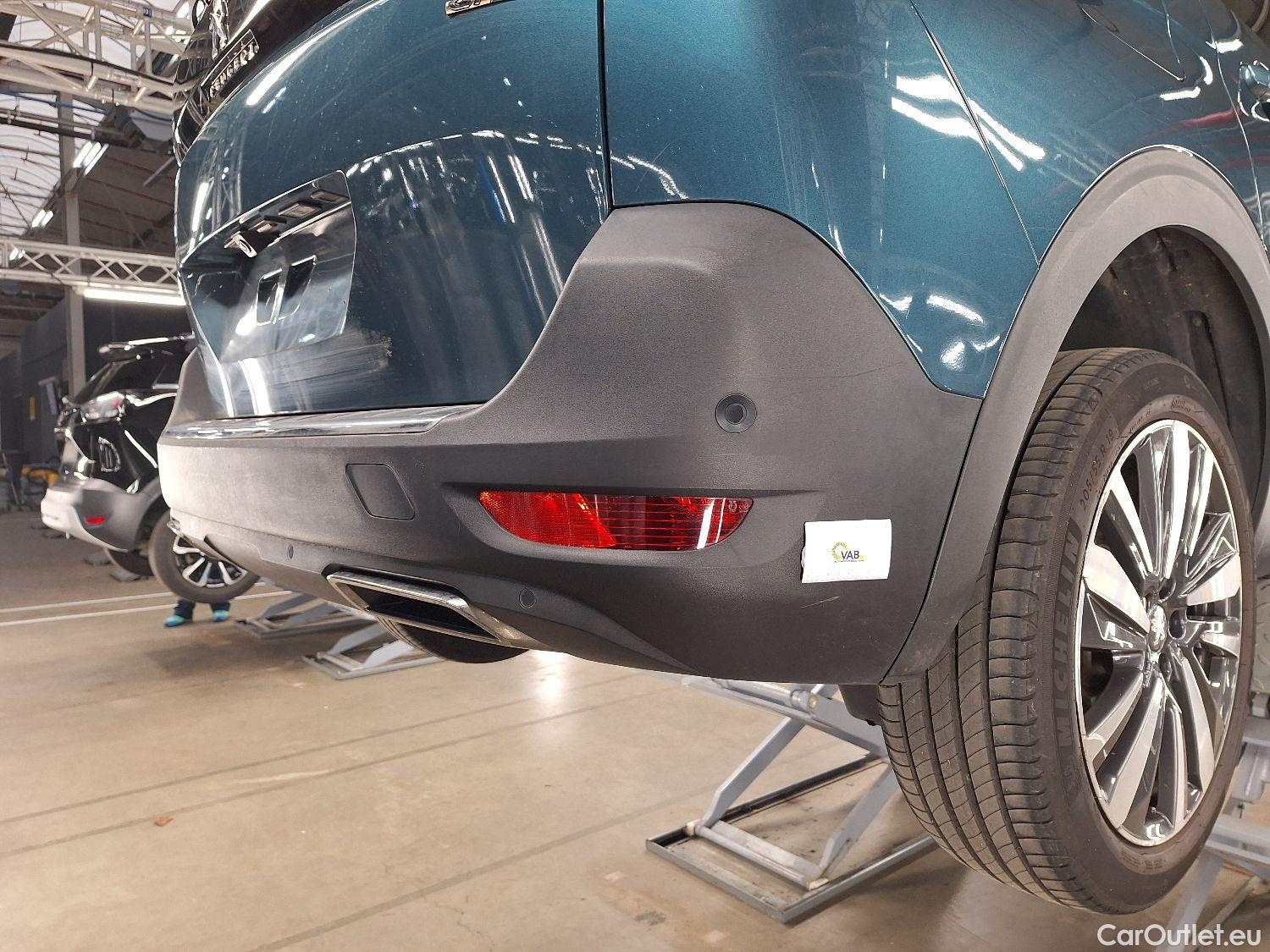  Peugeot  5008 Peugeot,  '16, Peugeot  1.5 BlueHDi 96kW S&S EAT8 GT Line 5d #25