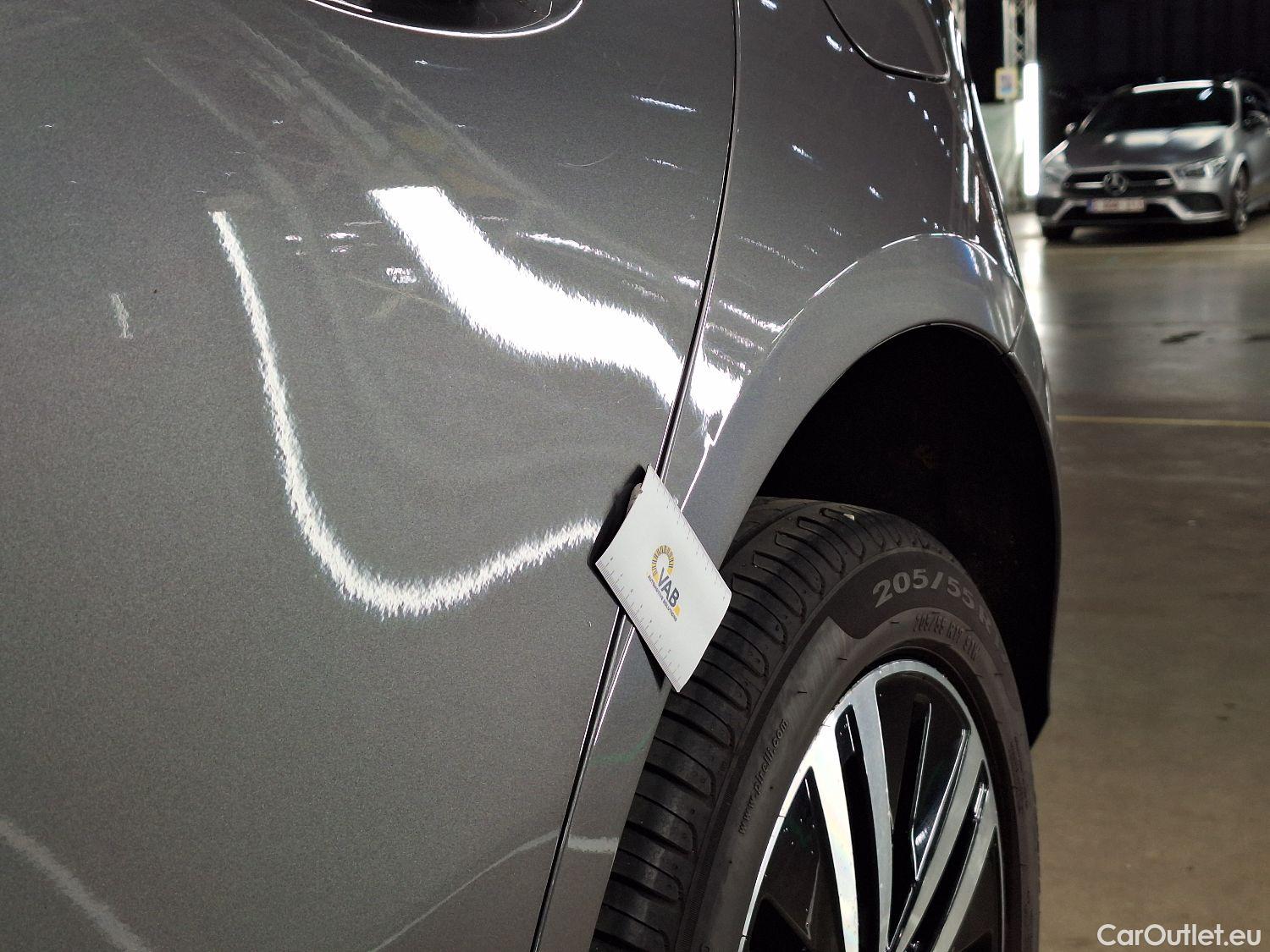  Mercedes  A-Klasse Mercedes, A-Class '18, Mercedes-Benz  A 180 d DCT Business Soluti #32