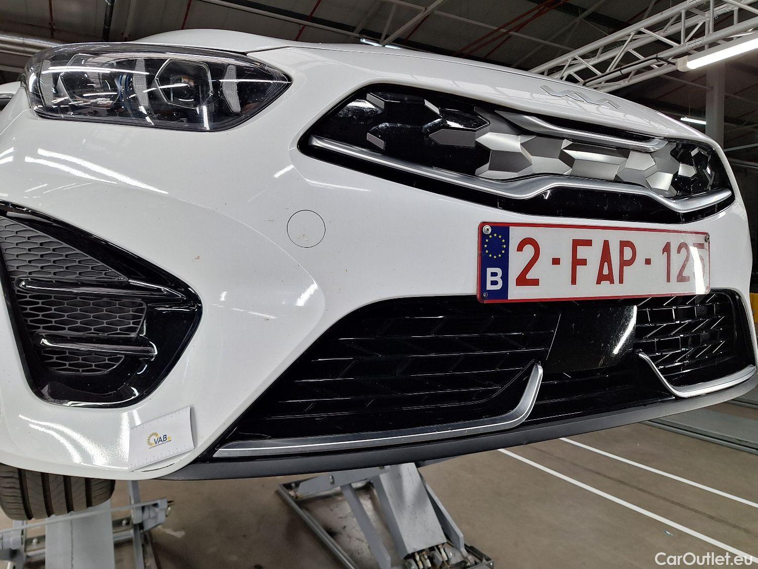  KIA  Cee'd Kia, Ceed SW '18 PHEV, Kia Ceed SW 1.6PHEV Bus.Line DCT #7