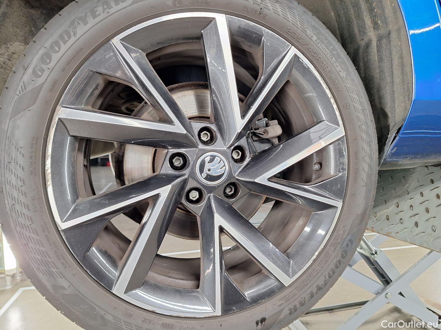  Skoda  Superb Skoda,  FL'19, Skoda  1.5 TSI ACT 110kW DSG7 Sportline 5d #4