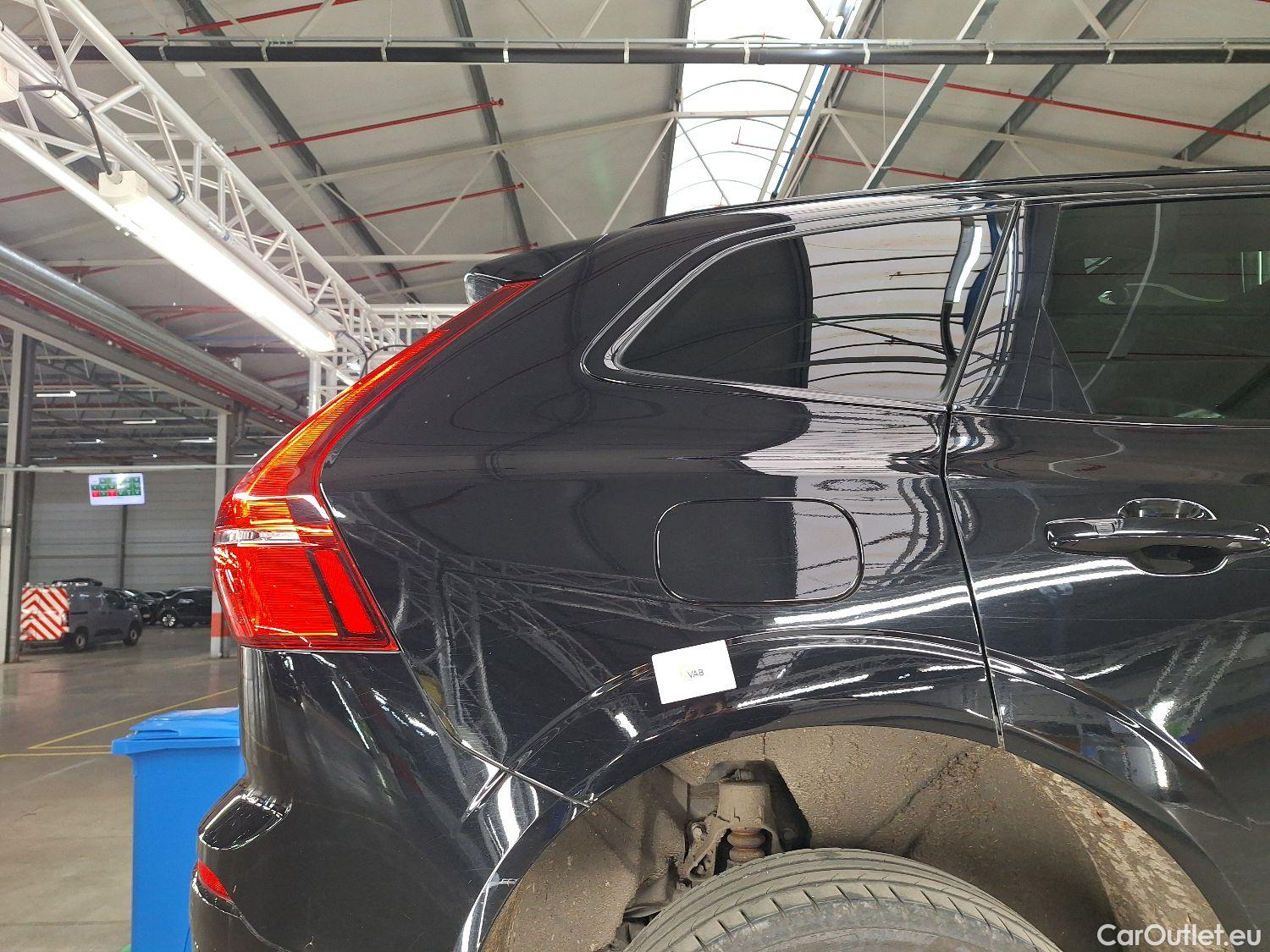  Volvo  XC60 Volvo,  '17 PHEV, Volvo  T6 Recharge Geartronic R-Design 5d #12