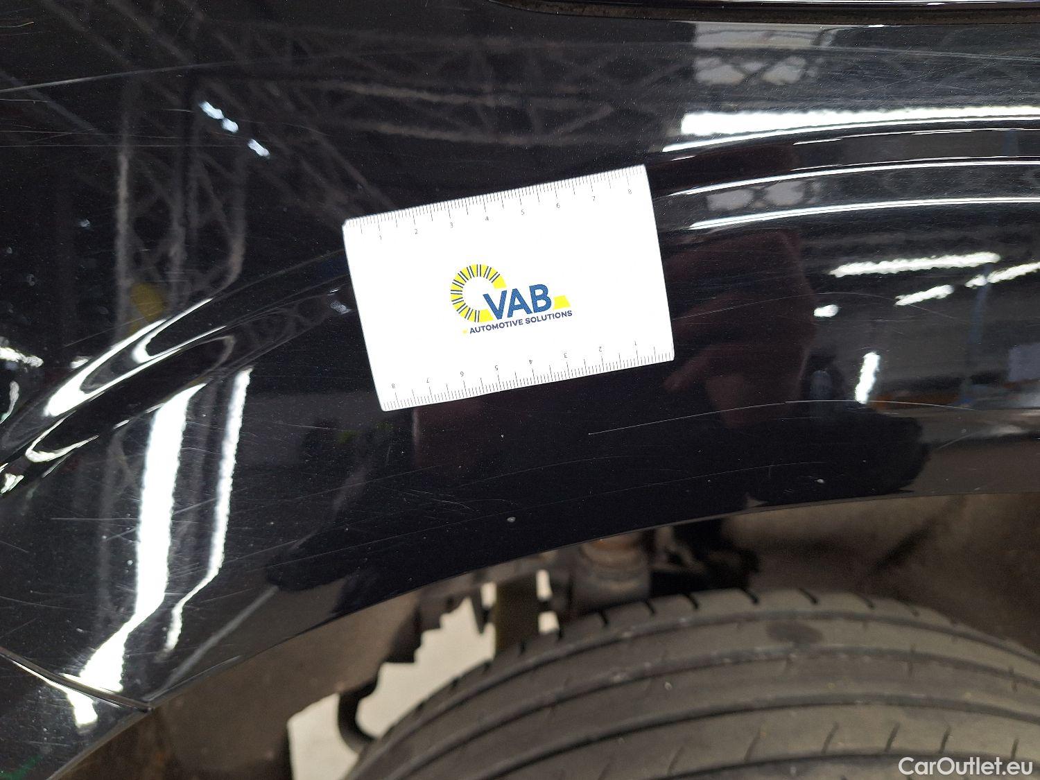  Volvo  XC60 Volvo,  '17 PHEV, Volvo  T6 Recharge Geartronic R-Design 5d #11