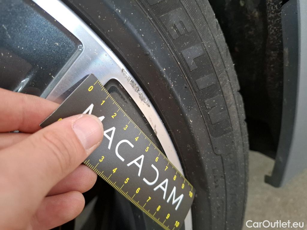  Bmw  Serie 1 BMW Série 1 / 2019 / 5P / Berline 116i DKG7 Business Design #31