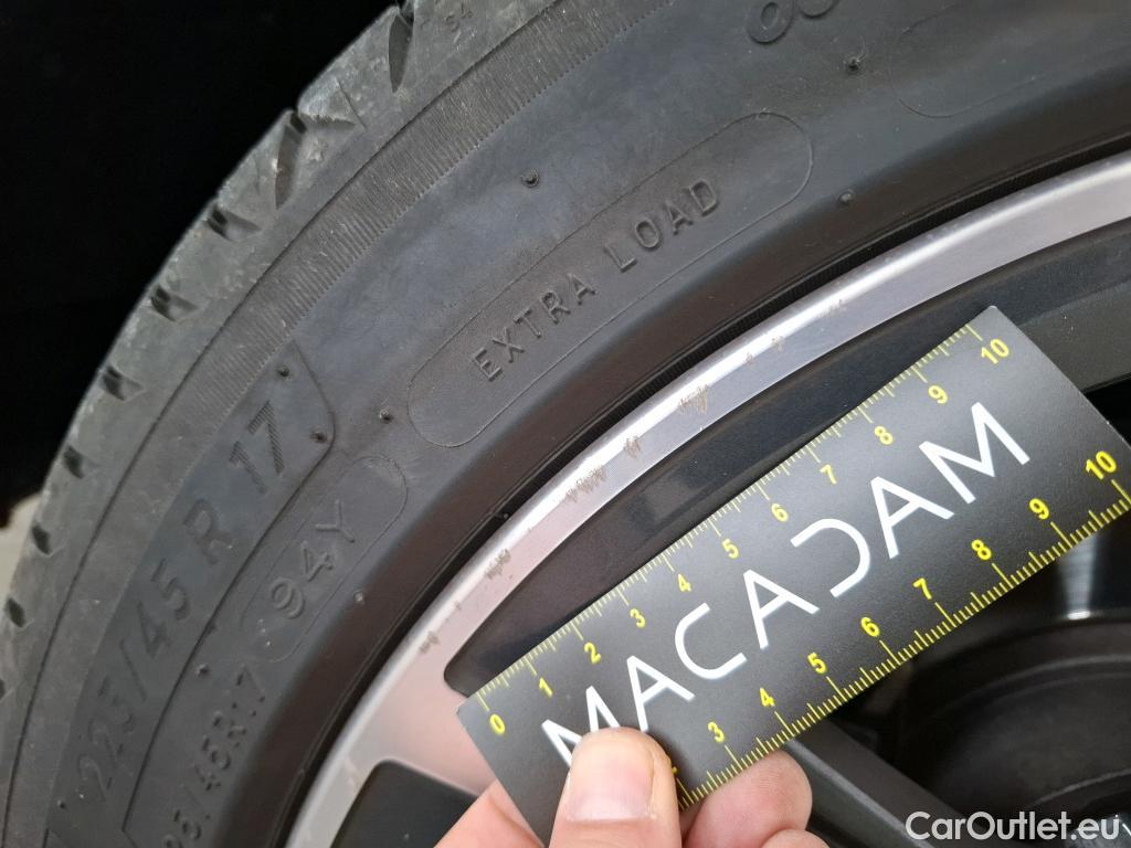  Bmw  Serie 1 BMW Série 1 / 2019 / 5P / Berline 116i DKG7 Business Design #29