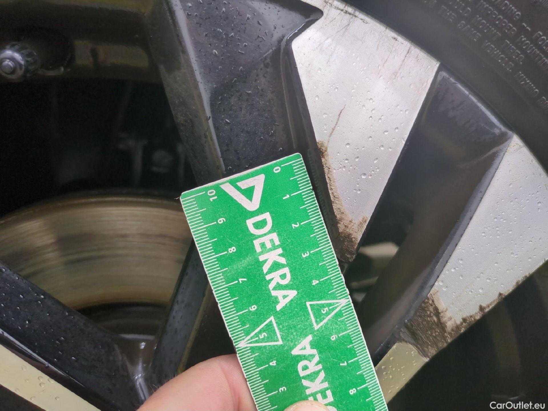  Peugeot  2008  Allure Business 1.2 PureTech 130CV BVA8 E6d #6