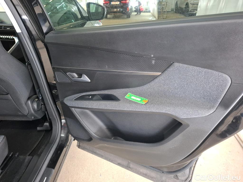  Peugeot  5008  Active Business 1.2 PureTech 130CV BVA8 7 Sieges E6d #40