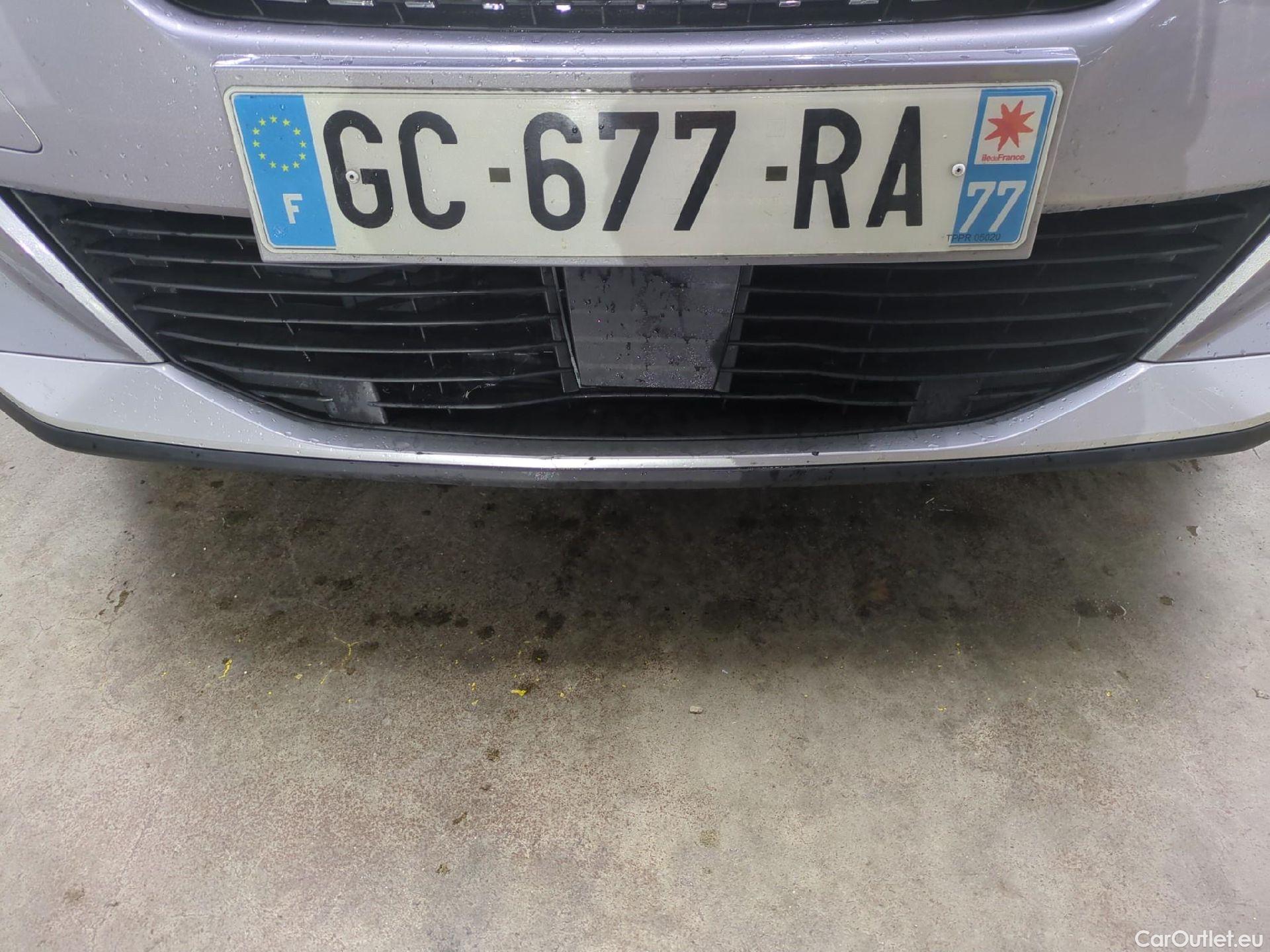  Peugeot  2008  Allure Business 1.2 PureTech 130CV BVA8 E6d #22