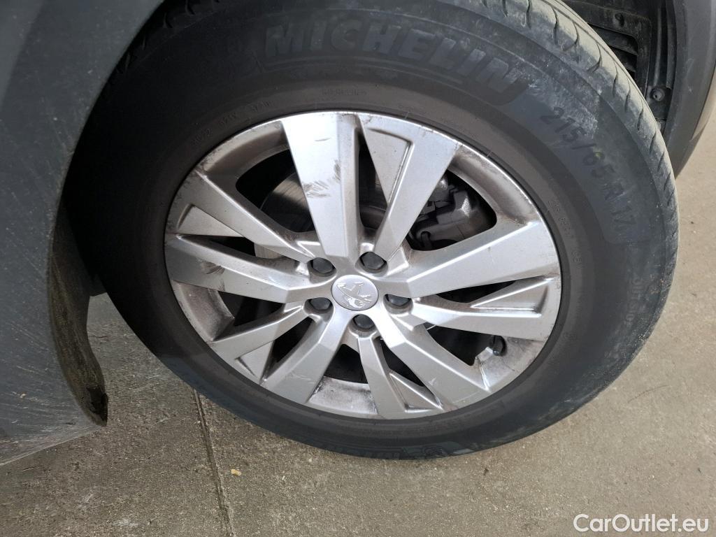  Peugeot  5008  Active Business 1.2 PureTech 130CV BVA8 7 Sieges E6d #27