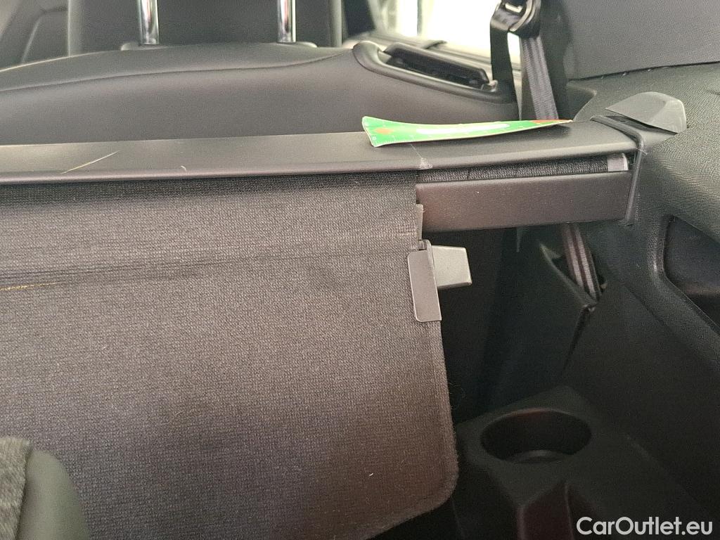  Peugeot  5008  Allure Pack 1.5 HDi 130CV BVA8 7 Sieges E6d #20