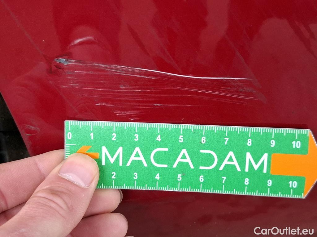  Mercedes  A-Klasse MERCEDES-BENZ Classe A Compact / 2018 / 5P / Berline A 200 d Business Line 8G-DCT #8