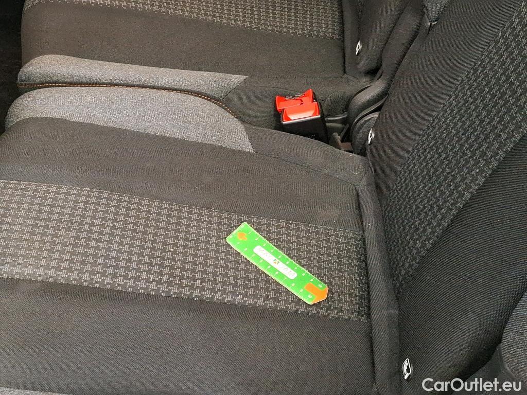  Peugeot  5008  Active Business 1.2 PureTech 130CV BVA8 7 Sieges E6d #55