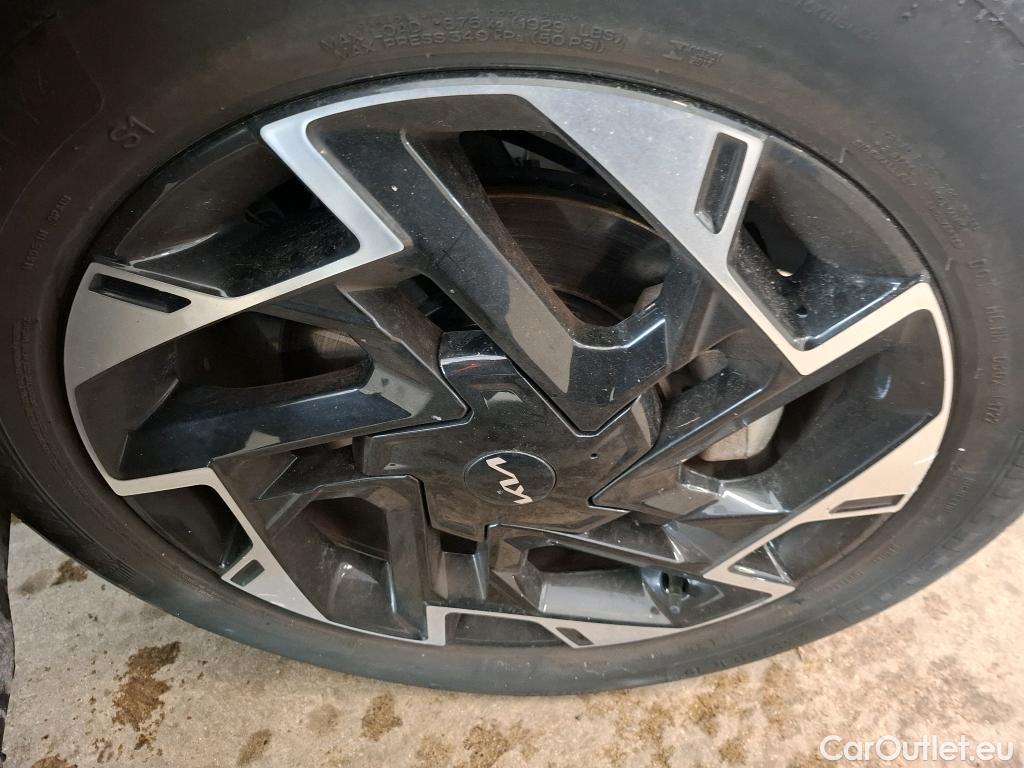  KIA  Sportage KIA  / 2021 / 5P / SUV 1.6 T-GDI 265 PHEV AUTO 4WD GT-LINE PREM #17