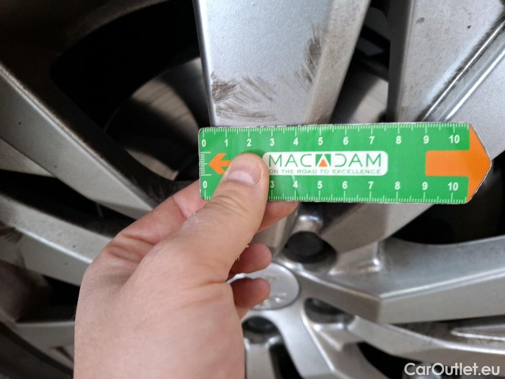  Peugeot  5008  Active Business 1.2 PureTech 130CV BVA8 7 Sieges E6d #30