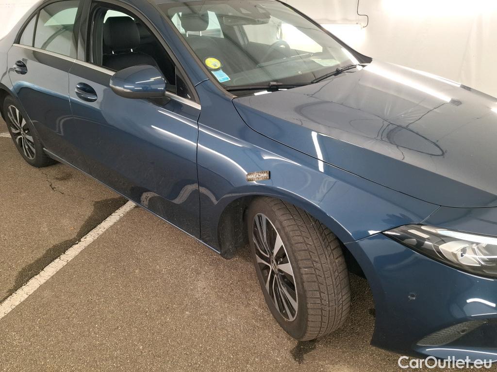  Mercedes  A-Klasse MERCEDES-BENZ Classe A Berline / 2018 / 4P / Berline A 180 d Business Line 8G-DCT #15