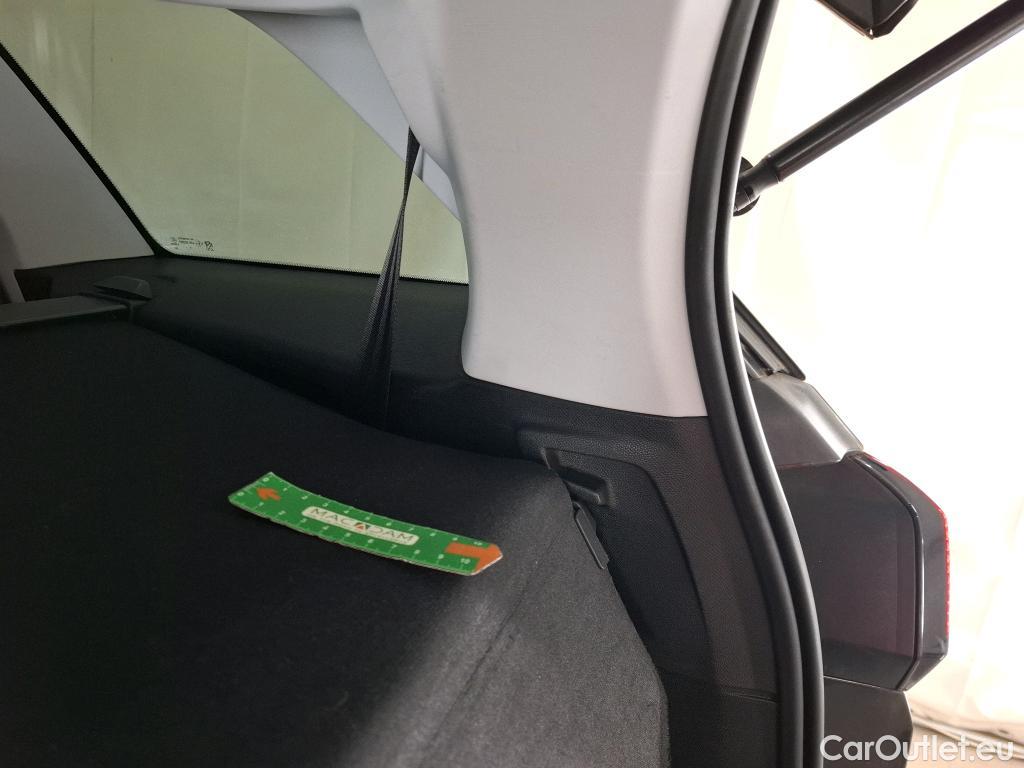  Peugeot  5008  Active Business 1.2 PureTech 130CV BVA8 7 Sieges E6d #46