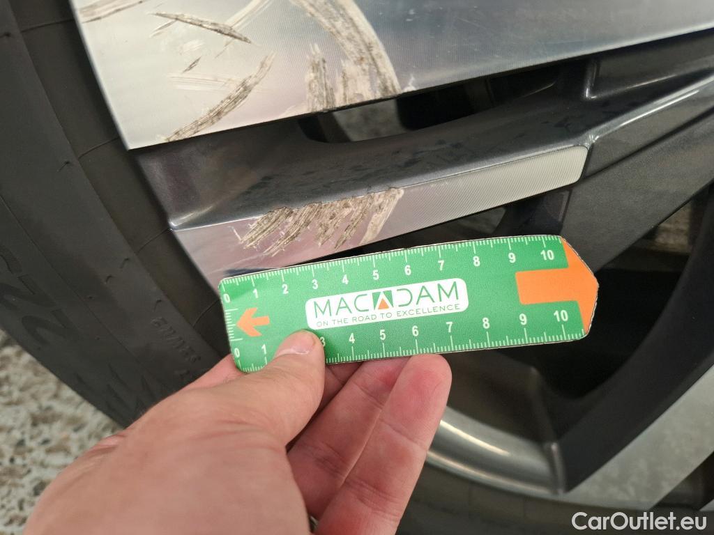  Peugeot  5008  Allure Pack 1.5 HDi 130CV BVA8 7 Sieges E6d #17