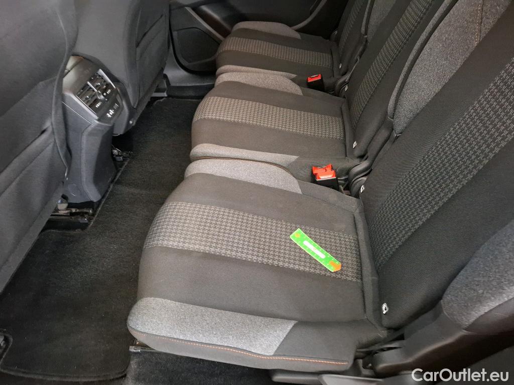  Peugeot  5008  Active Business 1.2 PureTech 130CV BVA8 7 Sieges E6d #54