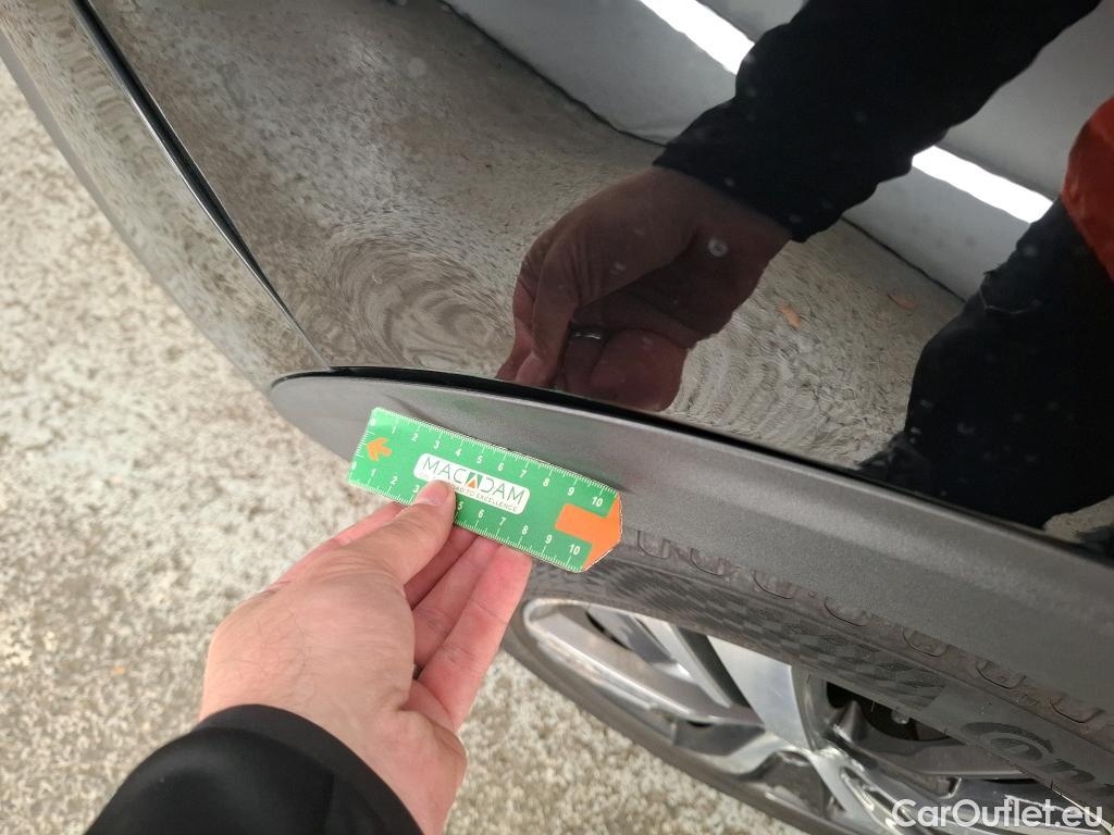  Peugeot  5008  Allure Pack 1.5 HDi 130CV BVA8 7 Sieges E6d #27