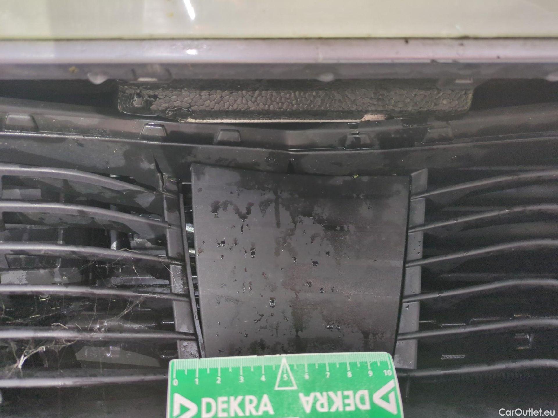  Peugeot  2008  Allure Business 1.2 PureTech 130CV BVA8 E6d #21