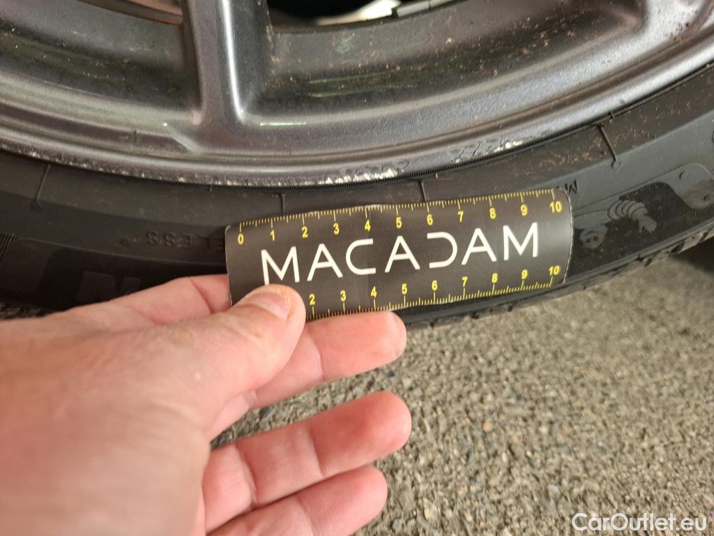  Tesla  Model 3 TESLA  / 2018 / 4P / Berline Grande Autonomie #6