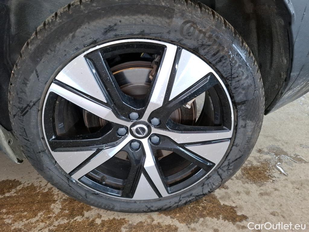  Volvo  XC 40 XC40 Plus Recharge Pure Electric AWD 78kWh BVA #9