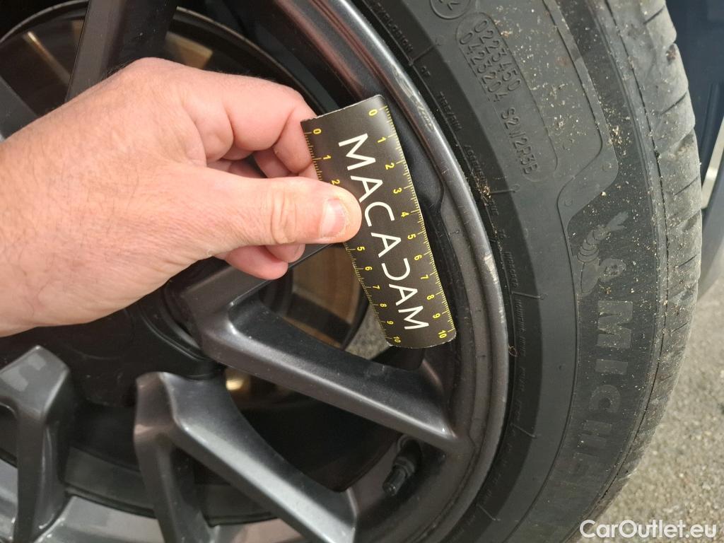  Tesla  Model 3 TESLA  / 2018 / 4P / Berline Grande Autonomie #8