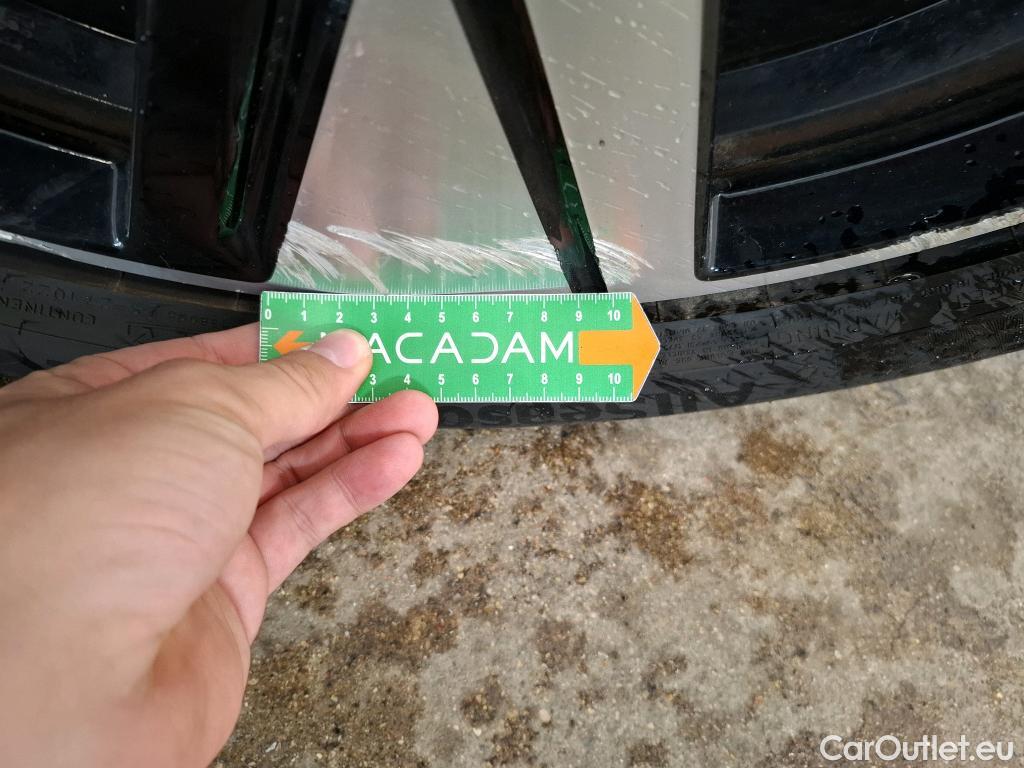  Volvo  XC 40 XC40 Plus Recharge Pure Electric AWD 78kWh BVA #3