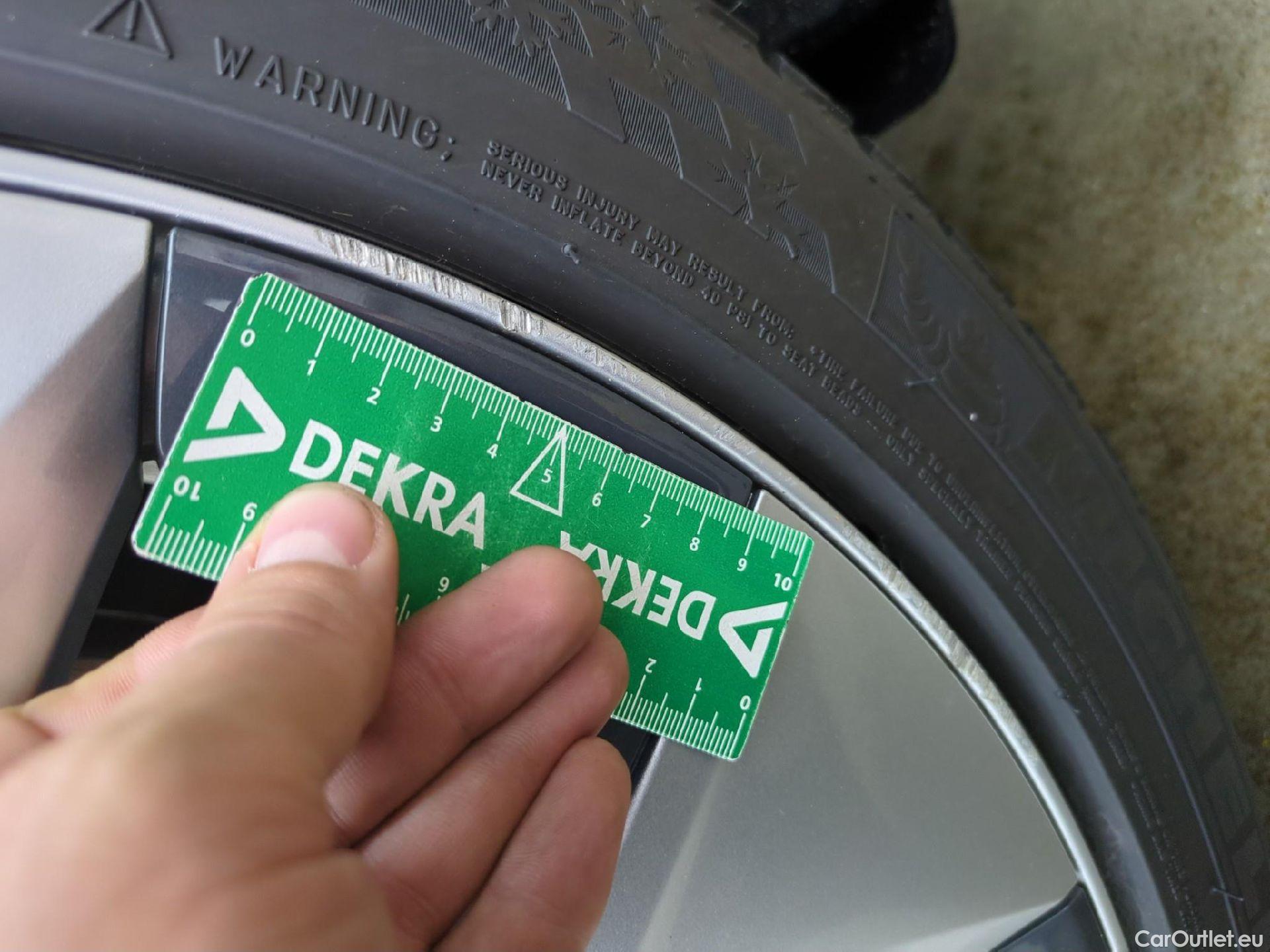  Tesla  Model Y TESLA  / 2020 / 5P / SUV Grand Autonomie Dual Motor AWD #7