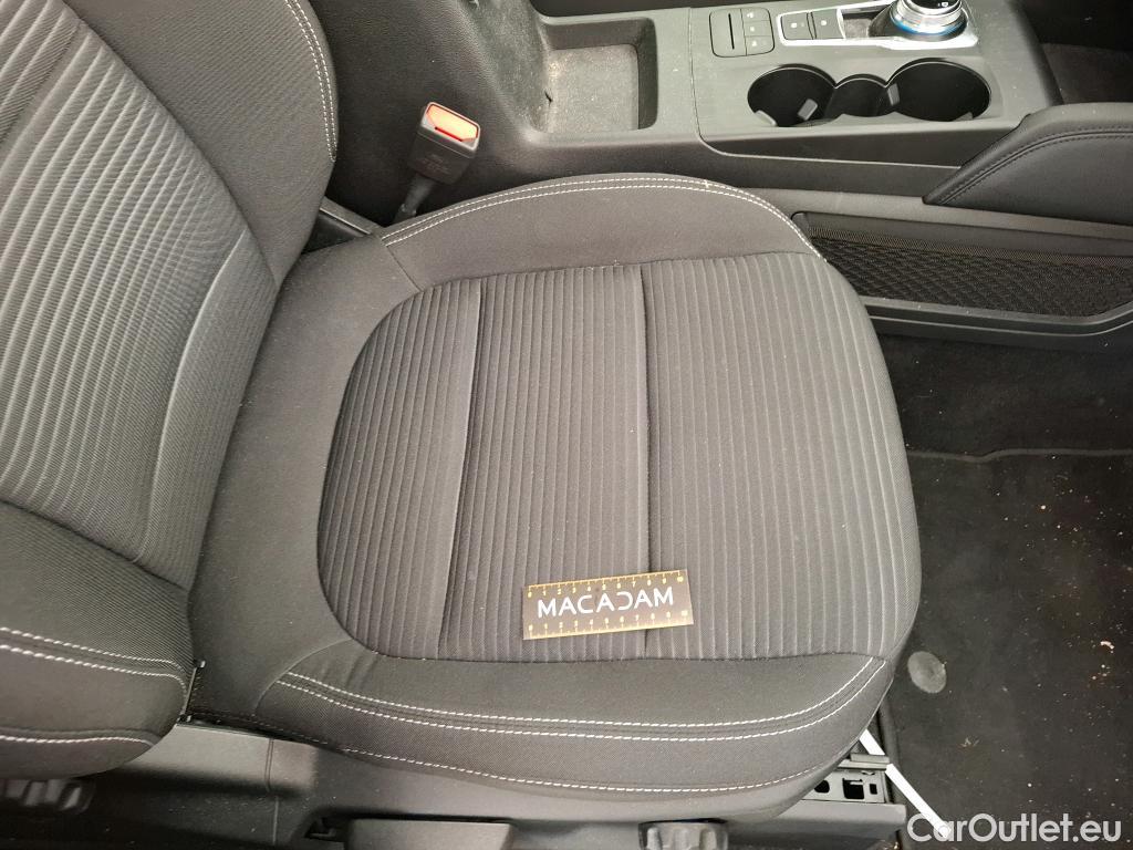  Ford  Kuga  Titanium Plug-In Hybrid 2.5 225CV BVA6 E6dT #26