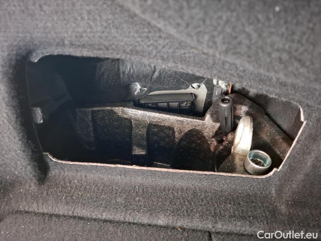  Bmw  Serie 2 BMW Série 2 Gran Coupé / 2019 / 4P / Berline 220D AUTO Business Design #13