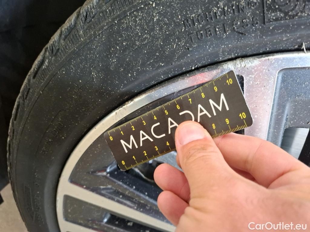  Bmw  Serie 2 BMW Série 2 Gran Coupé / 2019 / 4P / Berline 220D AUTO Business Design #29