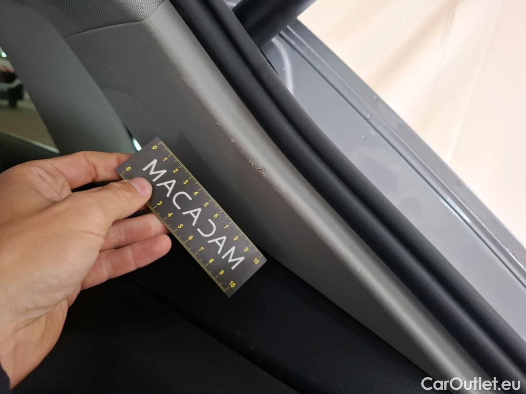  Audi  Q3  35 TDI Design luxe 2.0 TDI 150CV BVA7 E6d #3