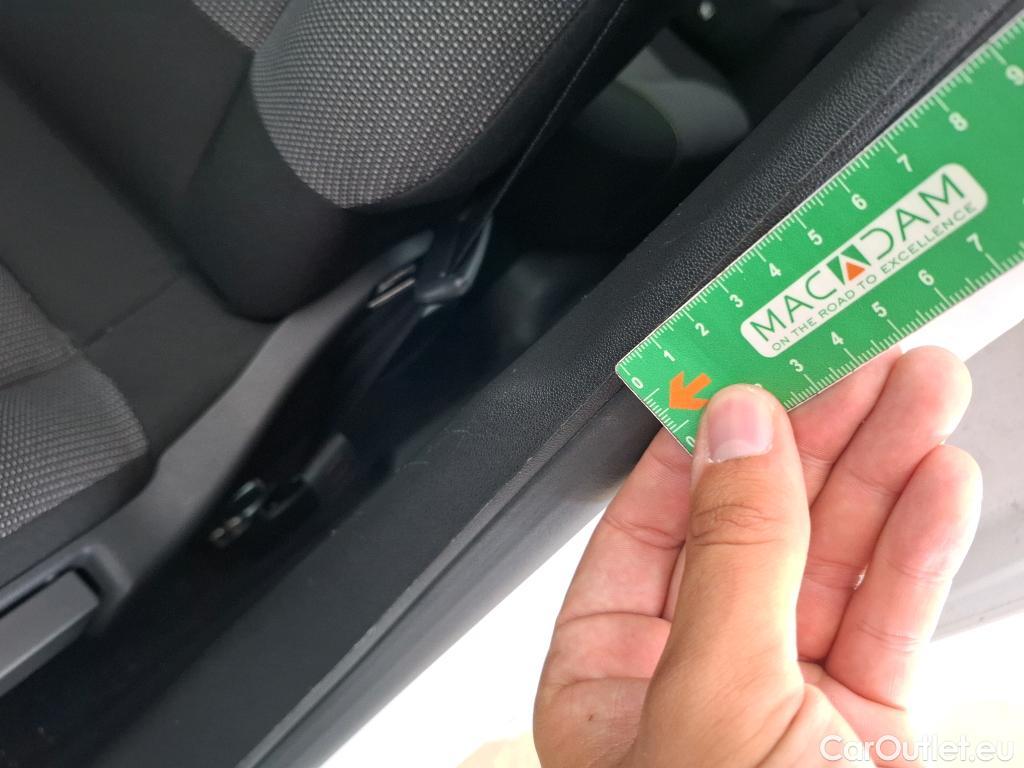  Citroen  C3 CITROEN  / 2016 / 5P / Berline PureTech 82 S&S BVM Feel Business #5