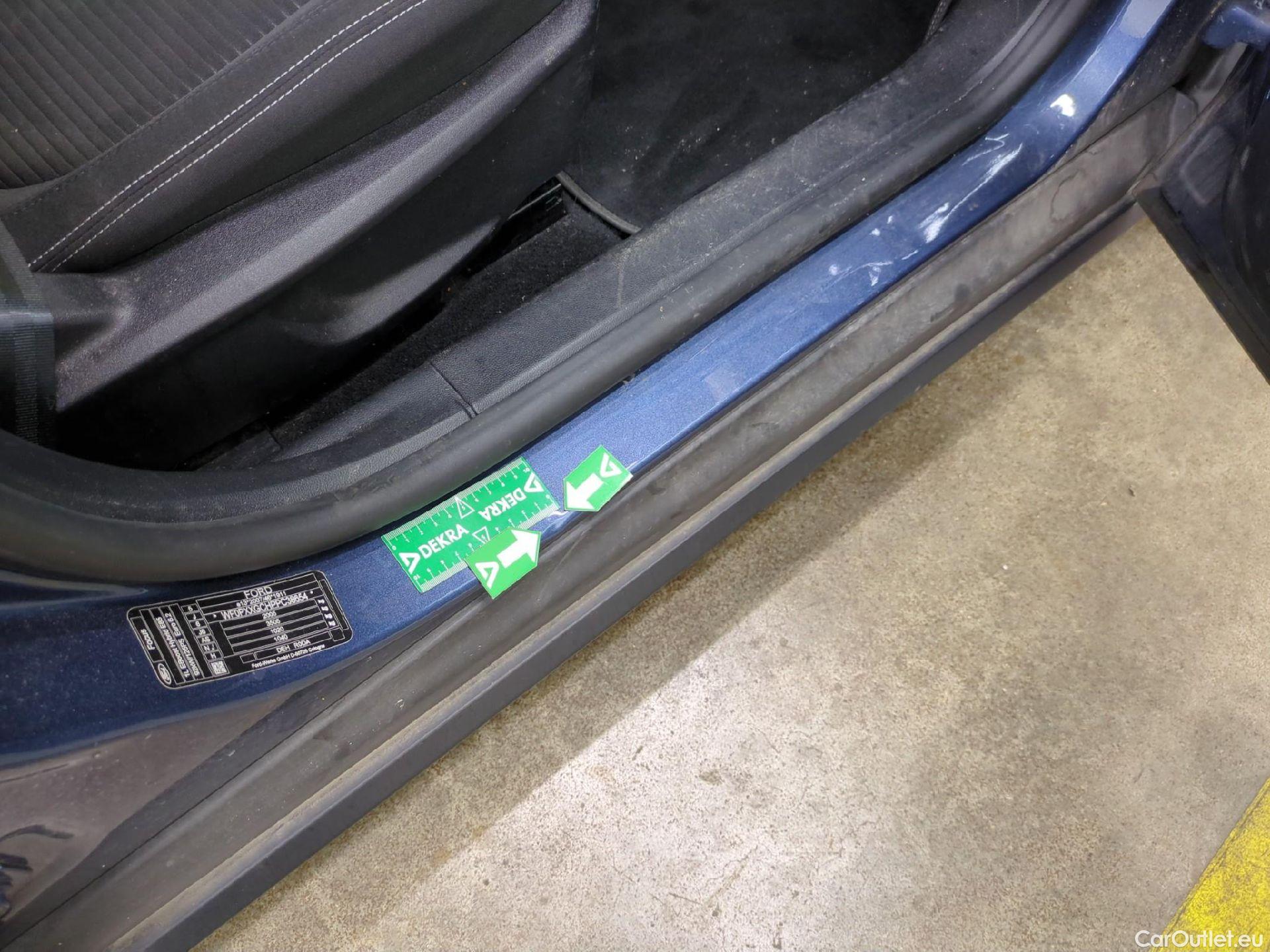  Ford  Focus FORD  SW / 2021 / 5P / Break 1.0 Flexi mHEV 125 Titani X Busin Pshift #9