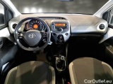  Toyota  Aygo TOYOTA  CONNECT / 2018 / 5P / BERLINA 1.0 VVT-I X-COOL #3