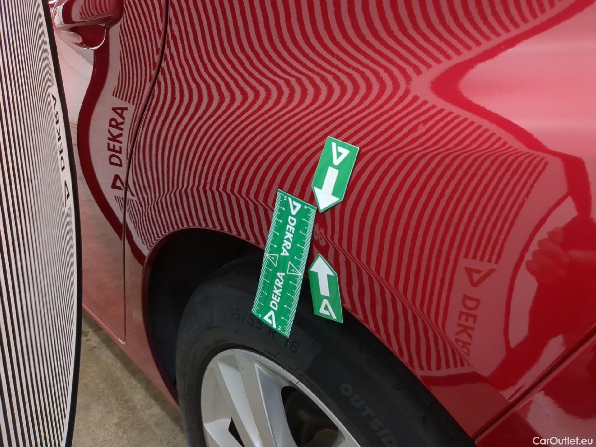  Peugeot  308  Active Business 1.5 HDi 130CV BVA8 E6d #46