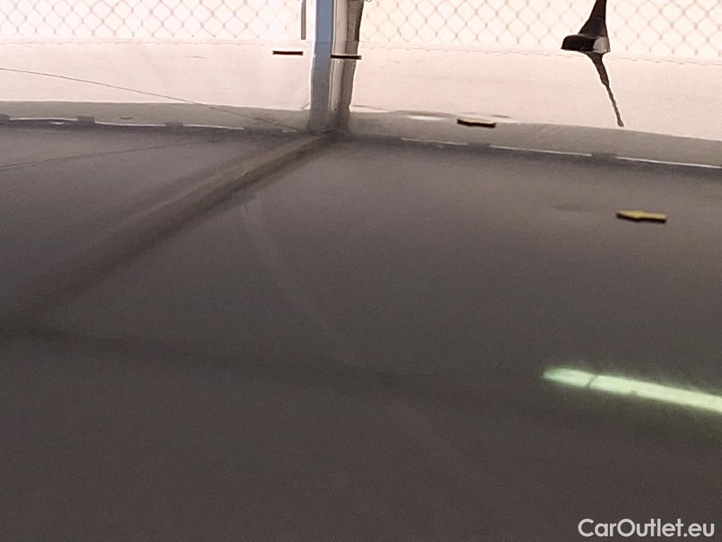  Peugeot  308 PEUGEOT  / 2017 / 5P / Berline Puretech 110 S&S Active Business #9