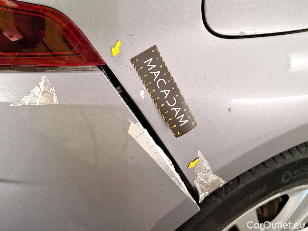  Peugeot  308 PEUGEOT  / 2017 / 5P / Berline Puretech 110 S&S Active Business #22