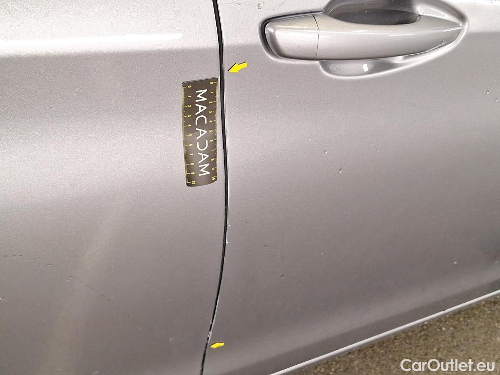  Peugeot  308 PEUGEOT  / 2017 / 5P / Berline Puretech 110 S&S Active Business #48