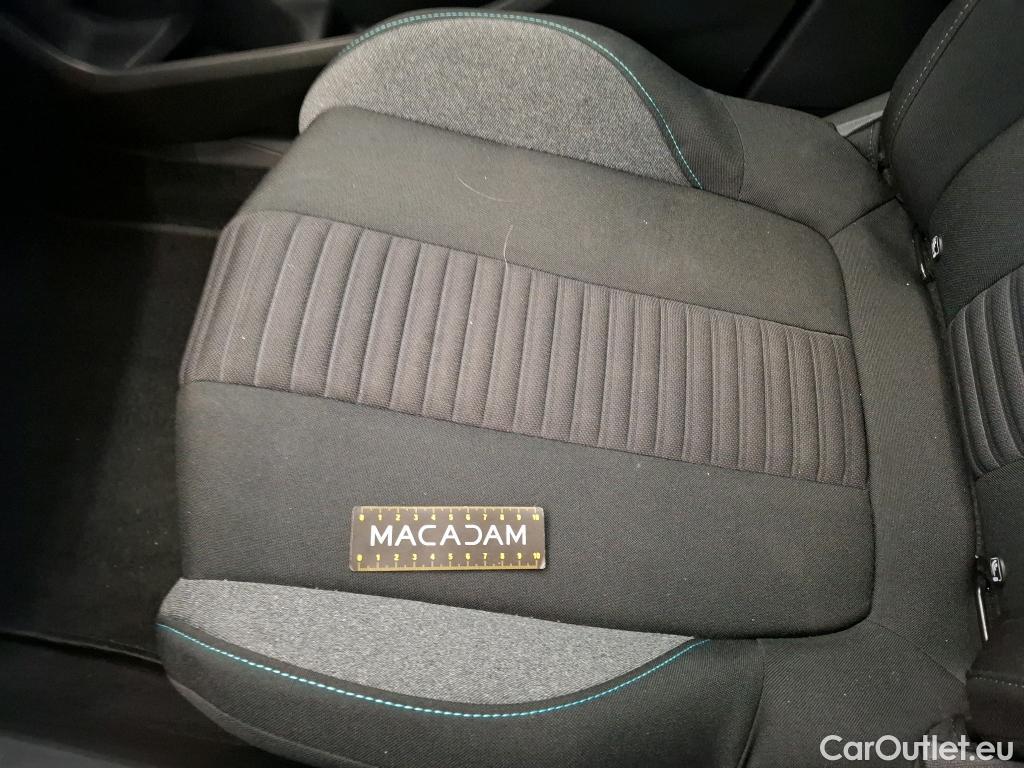  Peugeot  3008 PEUGEOT  / 2020 / 5P / SUV PureTech 130 S&S EAT8 Active Pack #7