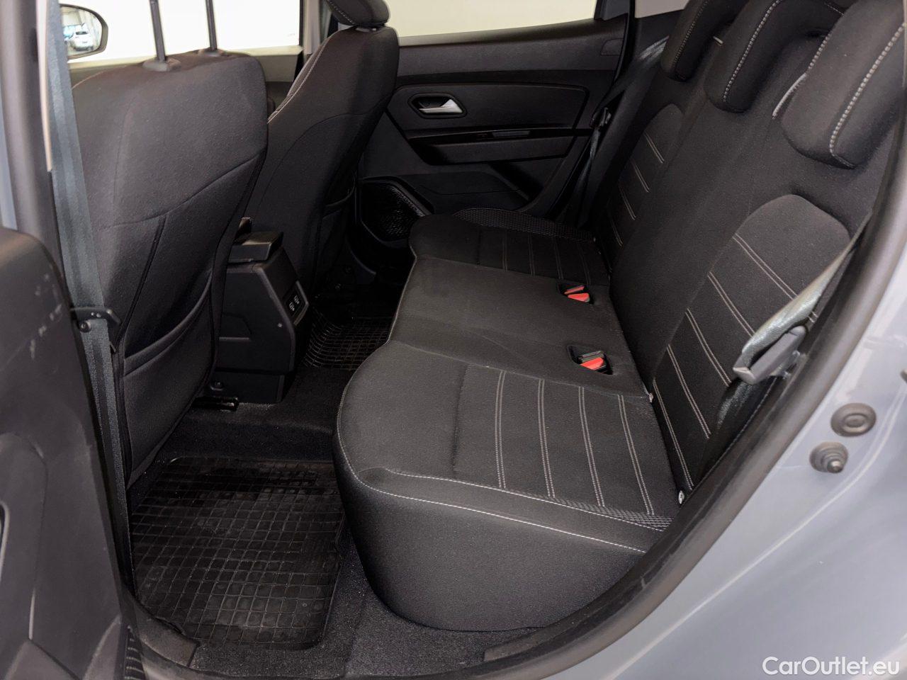  Dacia  Duster TCe 150 4WD Journey Manual Petrol  22 #9