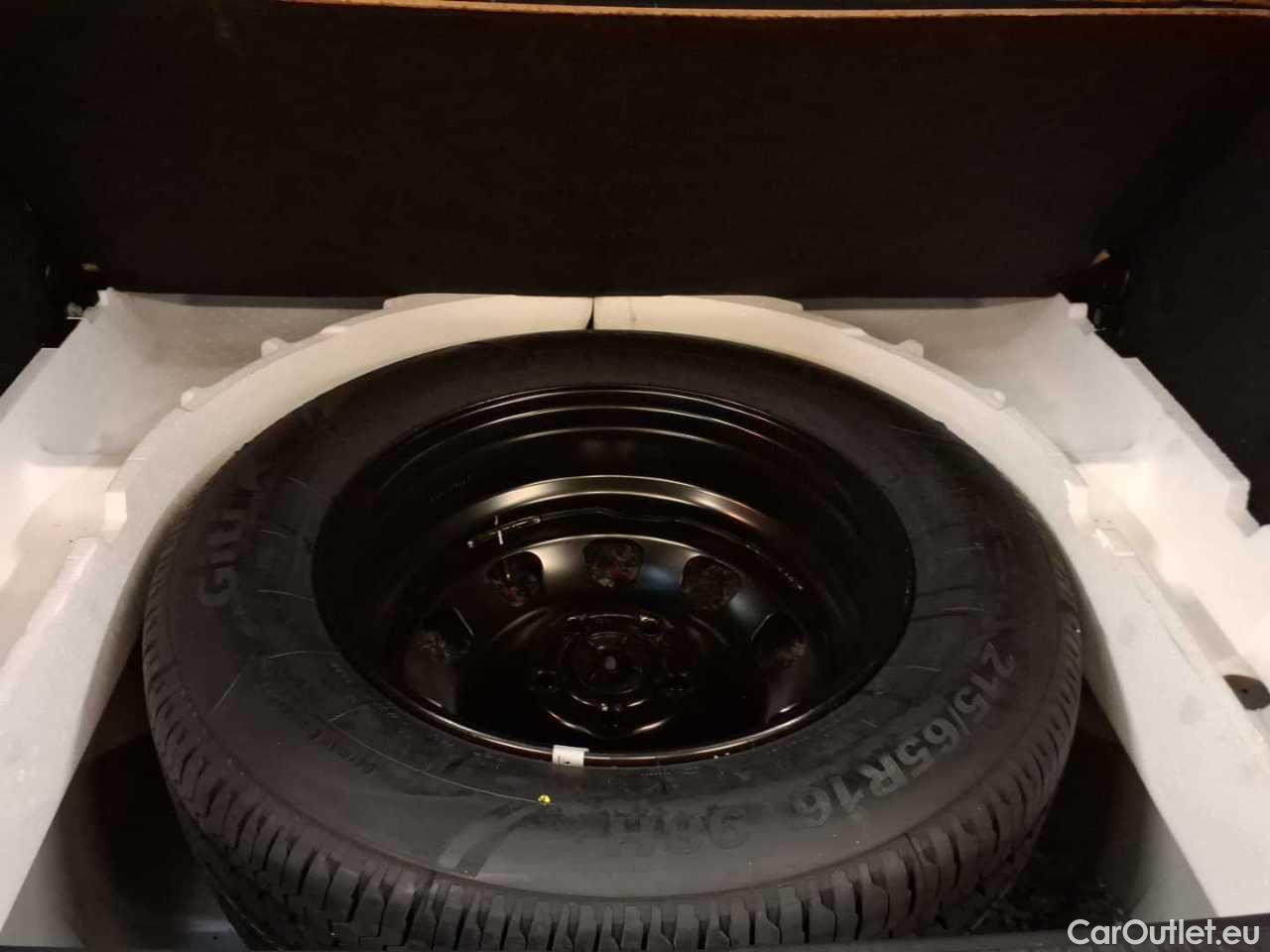  Dacia  Duster TCe 150 4WD Journey Manual Petrol  22 #12