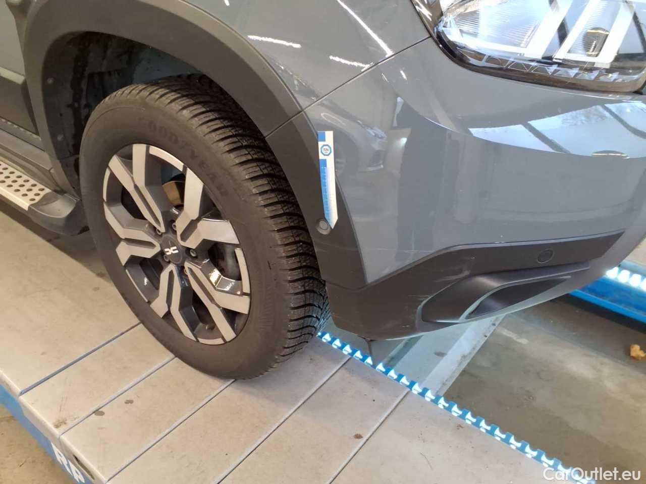  Dacia  Duster TCe 150 4WD Journey Manual Petrol  22 #39