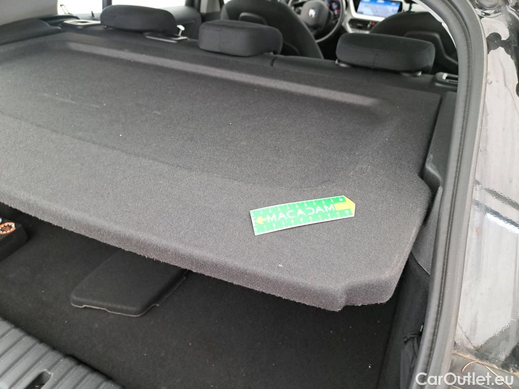  Bmw  Serie 1 BMW Série 1 / 2019 / 5P / Berline 116i Business Design #3