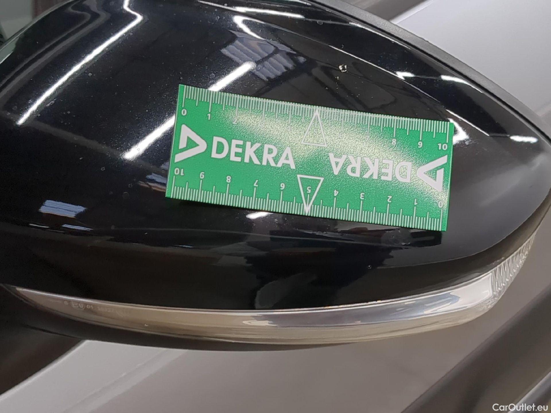  Citroen  C3  Shine Business 1.2 PureTech 80CV BVM5 E6d #15