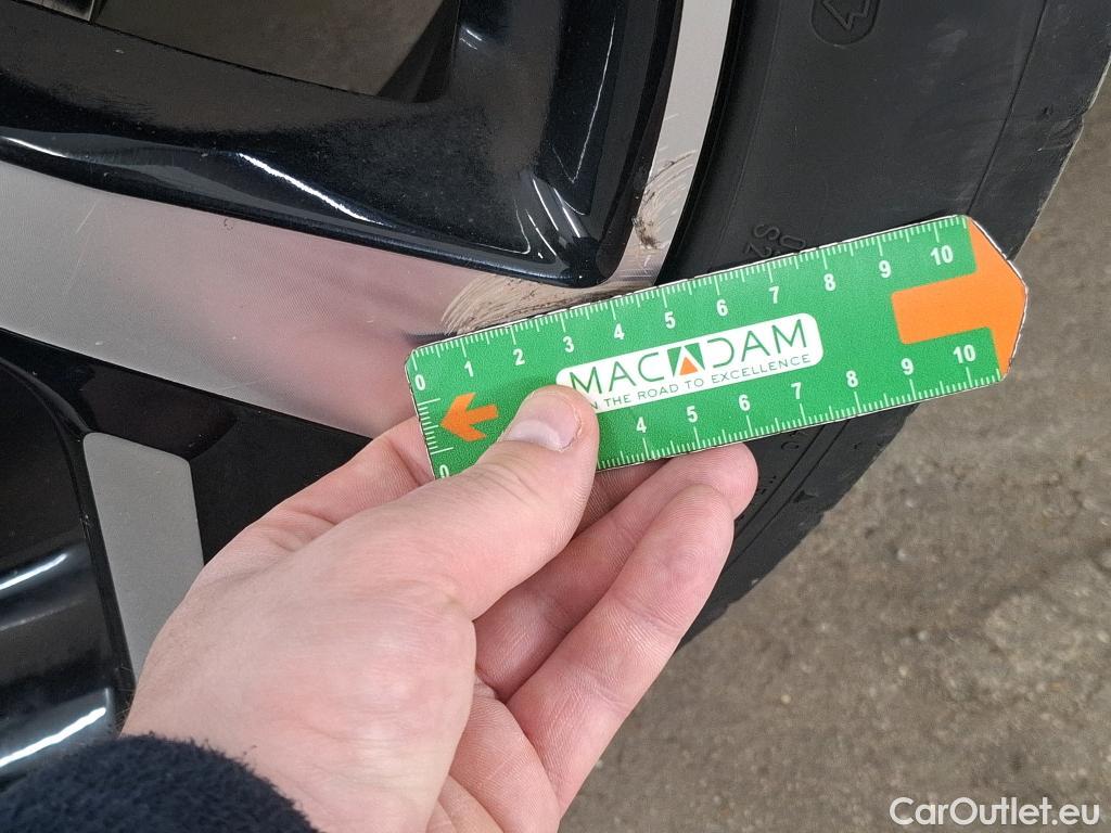  Nissan  Qashqai NISSAN  5p Crossover 1.2 DIG-T 115 Xtronic Tekna #6