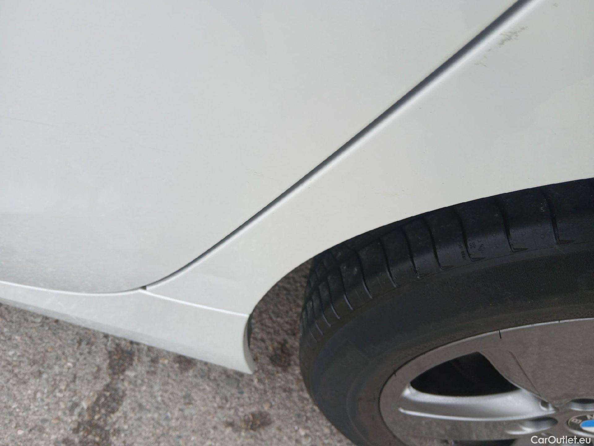  Bmw  Serie 1 BMW  / 2019 / 5P / berlina con portón 116d #5