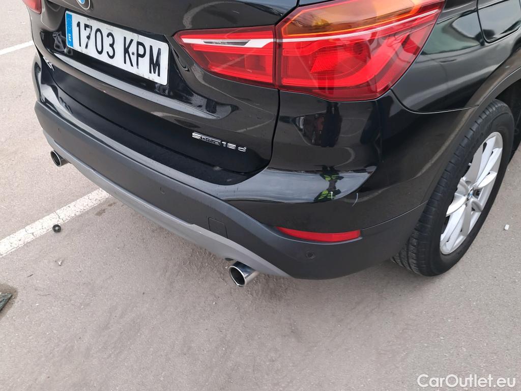  Bmw  X1 BMW  / 2015 / 5P / todoterreno sDrive18dA Business (AC) #17