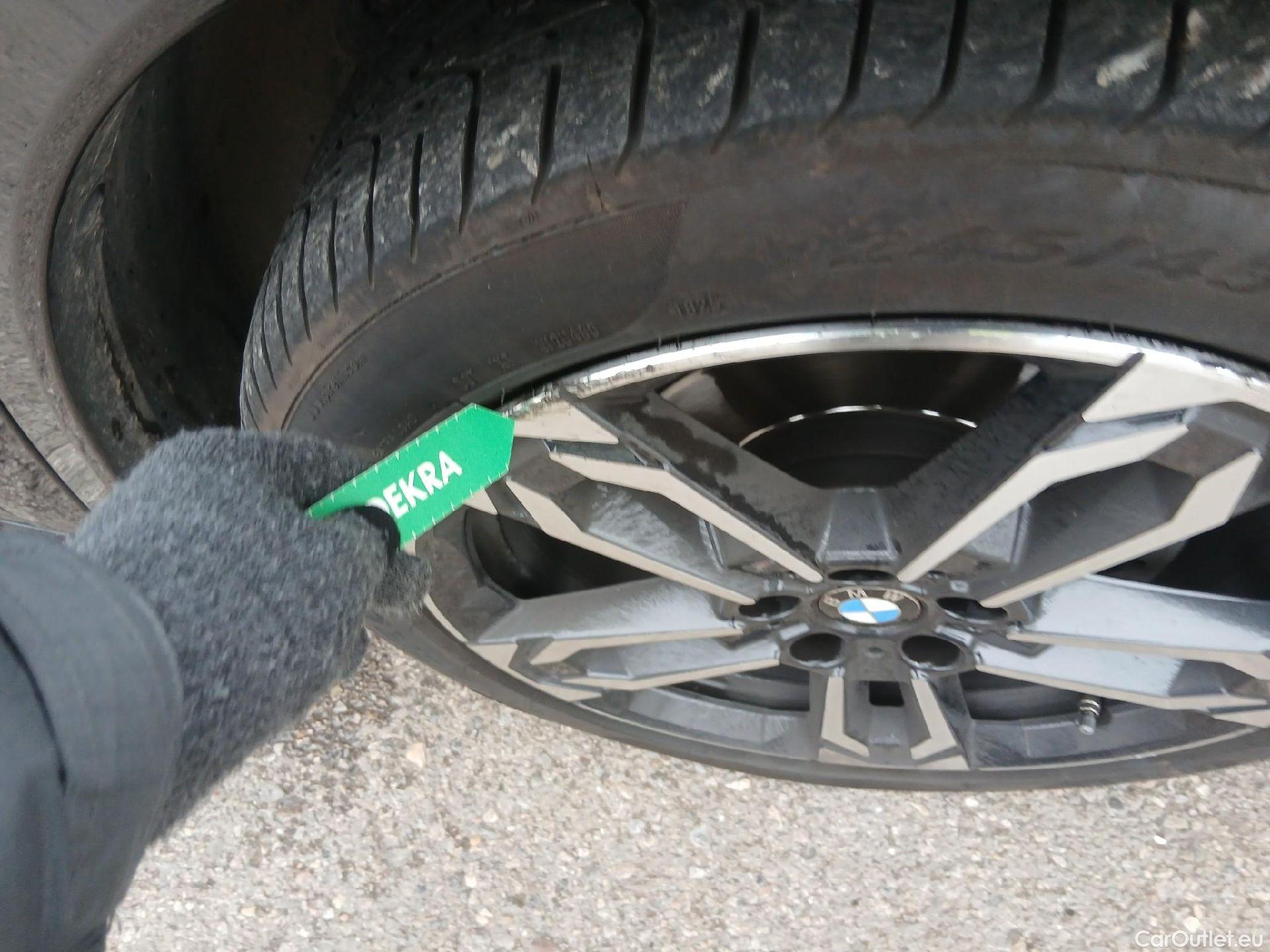  Bmw  X1 BMW  / 2022 / 5P / todoterreno sDrive18d  Paquete M #14