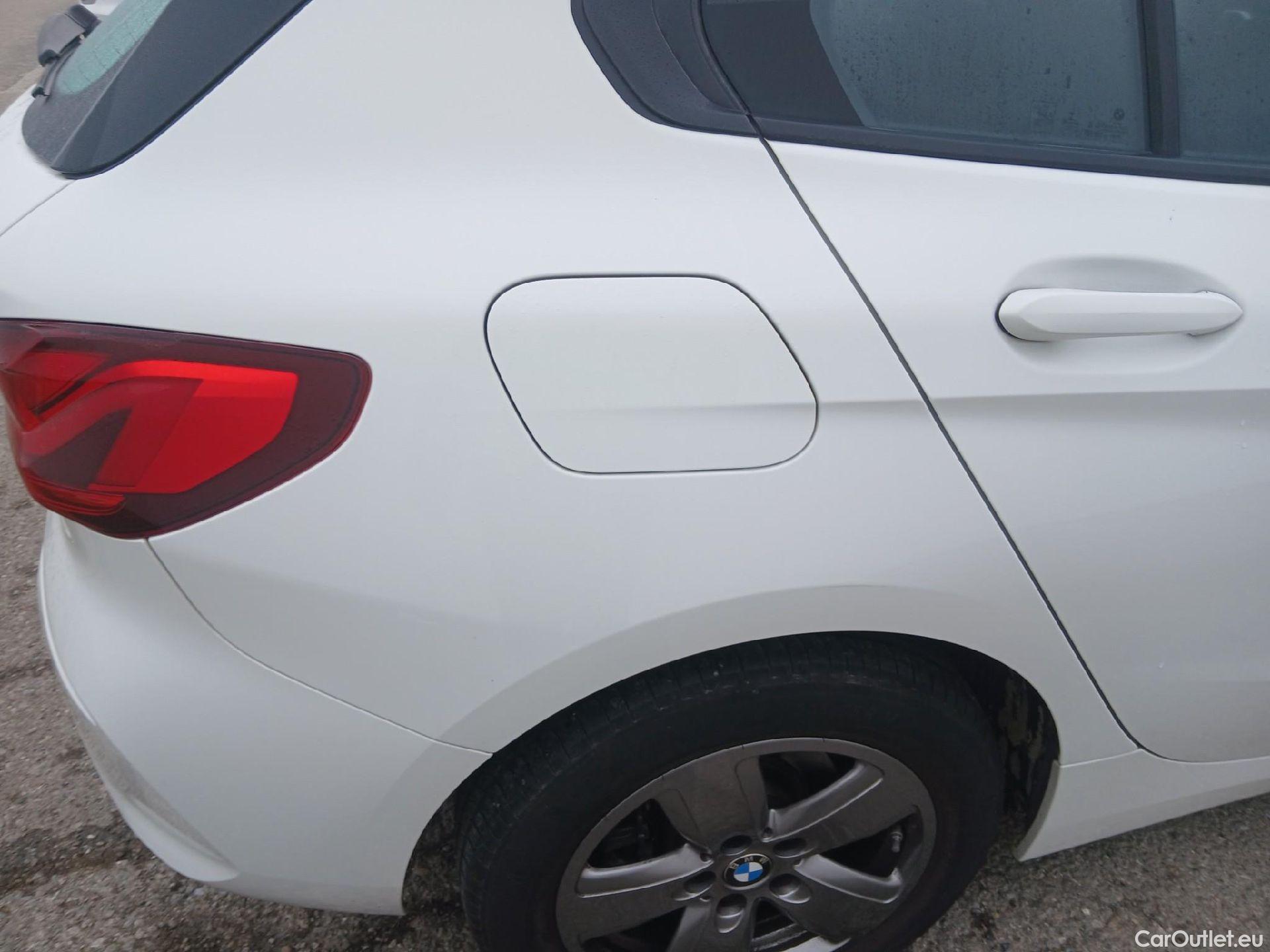  Bmw  Serie 1 BMW  / 2019 / 5P / berlina con portón 116d #10